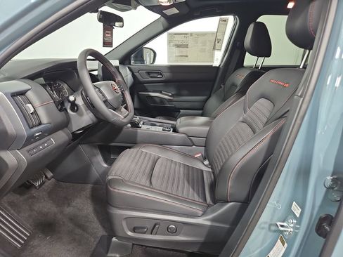New 2026 Nissan Pathfinder Rock Creek AWD/4WD image 9