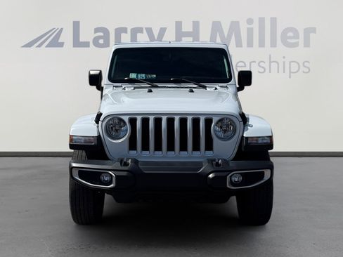 Certified 2023 Jeep Wrangler Unlimited Sahara AWD/4WD image 8
