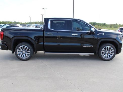 New 2026 GMC Sierra 1500 Denali image 6
