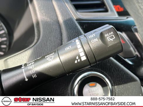 Used 2015 Nissan Pathfinder S image 20