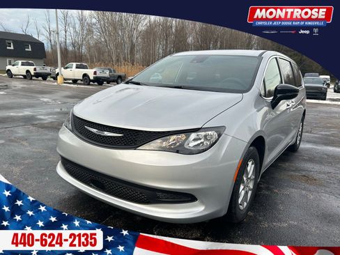 New 2026 Chrysler Voyager LX image 32