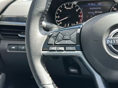 Certified 2023 Nissan Altima 2.5 SR w/ SR Premium Package image 16