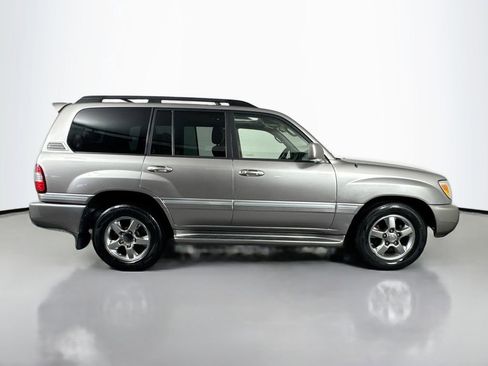 Used 2007 Toyota Land Cruiser image 4