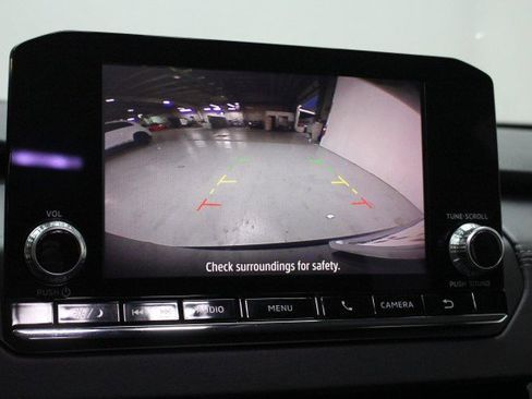 Used 2022 Mitsubishi Outlander ES image 16