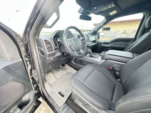 Used 2019 Ford F150 XLT w/ Equipment Group 302A Luxury AWD/4WD image 10
