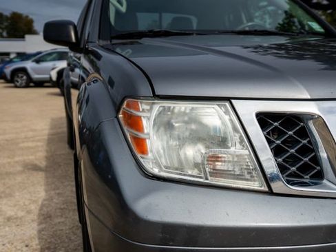 Used 2019 Nissan Frontier SV w/ Value Truck Package image 22