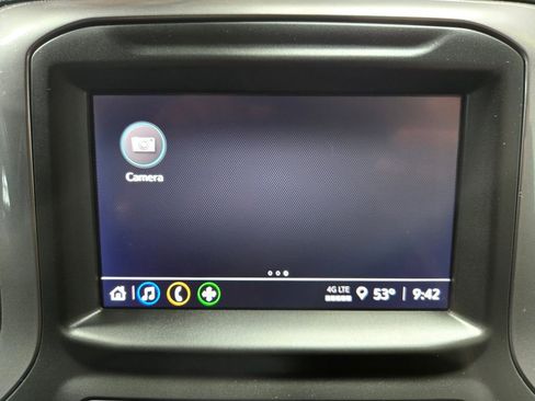 Used 2022 Chevrolet Silverado 1500 Custom Trail Boss AWD/4WD image 23