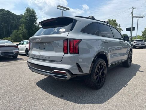 Used 2022 Kia Sorento SX AWD/4WD image 5
