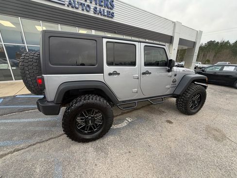 Used 2017 Jeep Wrangler Unlimited Sport w/ Quick Order Package 24S image 4