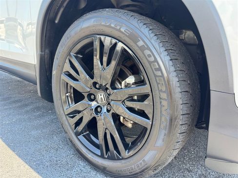 Used 2021 Honda Pilot Special Edition image 9