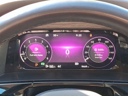 Used 2025 Volkswagen Atlas SEL Premium R-Line image 22