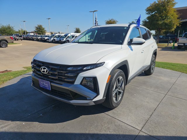 Used 2025 Hyundai Tucson SEL AWD/4WD image 3