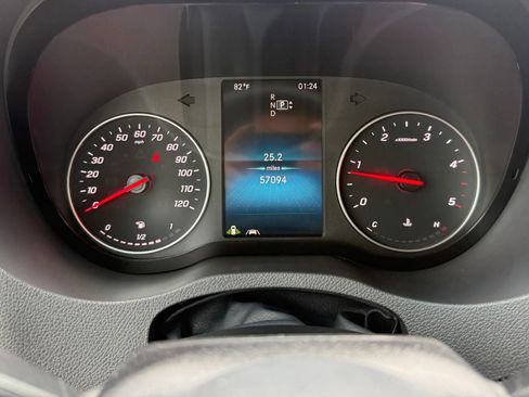 Used 2023 Mercedes-Benz Sprinter 2500 image 28