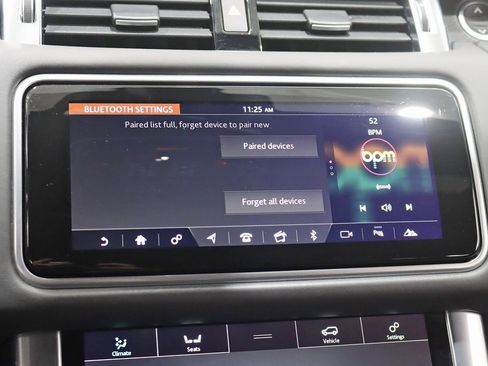 Used 2022 Land Rover Range Rover Sport HST image 20