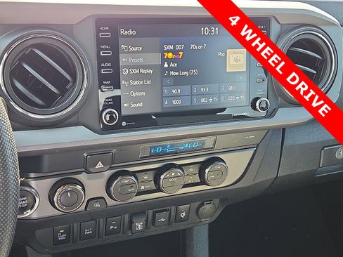 Used 2023 Toyota Tacoma TRD Sport w/ Technology Package AWD/4WD image 16