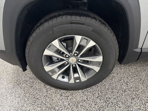 New 2026 Chevrolet Equinox LT image 16