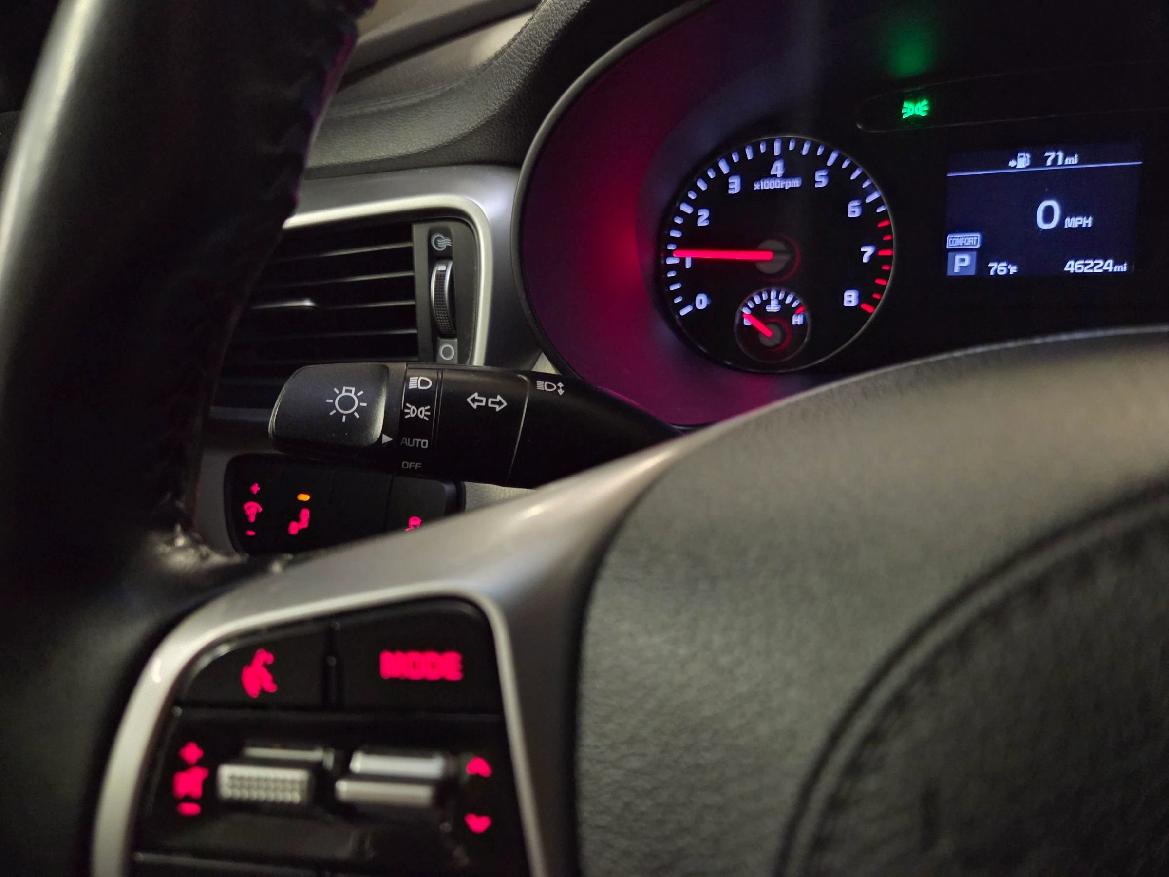 Used 2020 Kia Sorento S FWD image 23