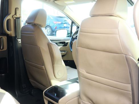 Used 2019 Honda Odyssey EX-L image 29