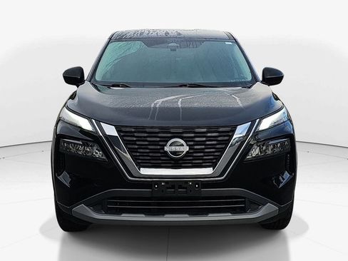 Used 2023 Nissan Rogue S image 11