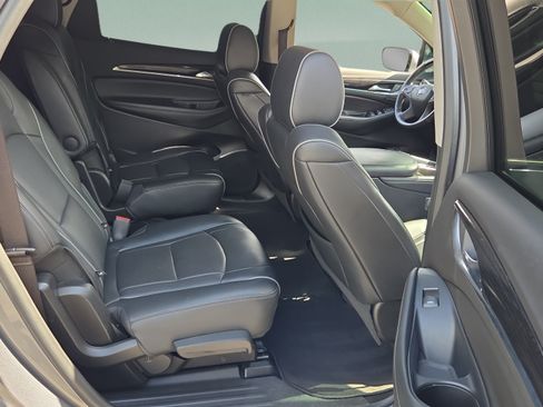 Certified 2021 Buick Enclave Avenir w/ Avenir Technology Package FWD image 14