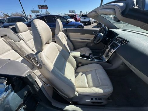 Used 2010 Volvo C70 T5 image 23