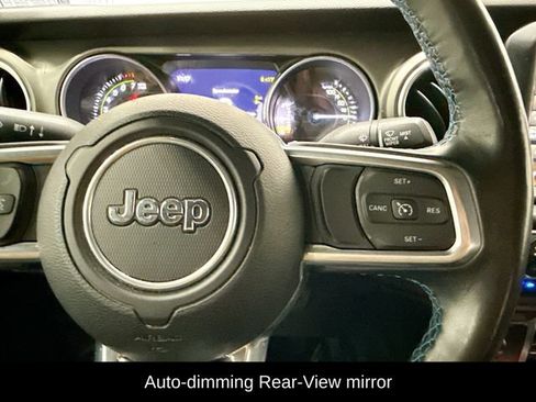 Used 2022 Jeep Wrangler Unlimited Rubicon 4xe w/ Cold Weather Group AWD/4WD image 26