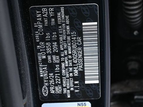 Used 2024 Hyundai Elantra SE FWD image 16
