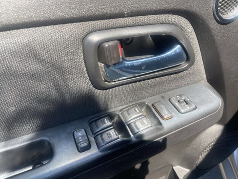 Used 2008 Chevrolet Colorado LT image 8