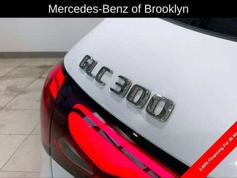 Certified 2025 Mercedes-Benz GLC 300 4MATIC image 9