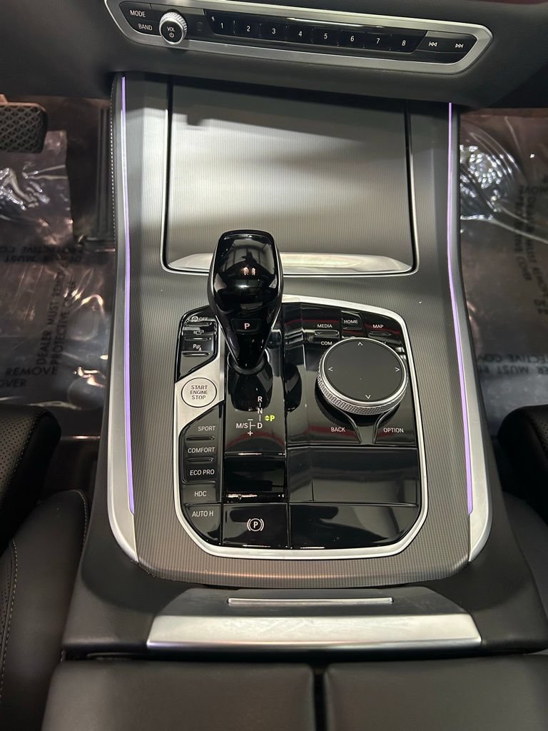 Used 2023 BMW X5 xDrive40i AWD/4WD image 22