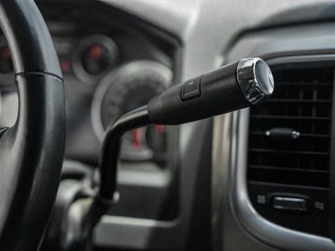 Used 2017 RAM 2500 Big Horn image 28