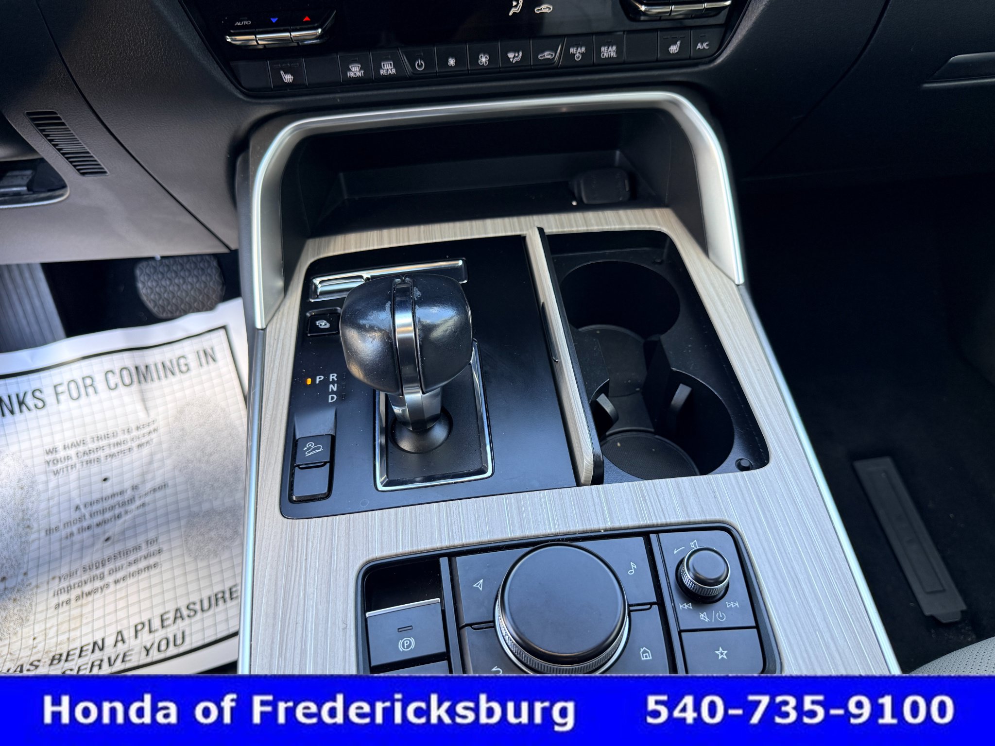Used 2024 MAZDA CX-90 Plug-In Hybrid w/ Preferred AWD/4WD image 29