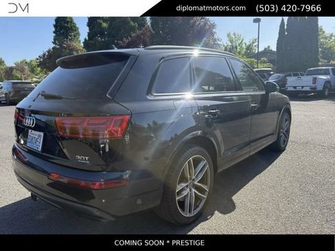 Used 2018 Audi Q7 3.0T Prestige w/ Prestige Package AWD/4WD image 10