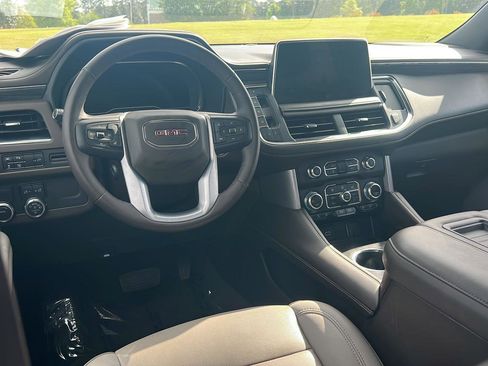 Used 2022 GMC Yukon SLT w/ SLT Luxury Package RWD image 20