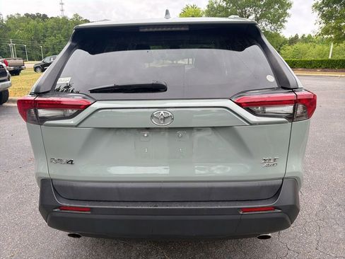Used 2020 Toyota RAV4 XLE w/ Convenience Package AWD/4WD image 22