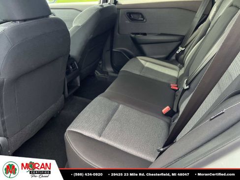 Used 2022 Nissan Rogue S AWD/4WD image 12