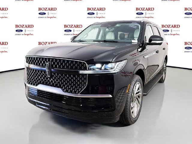 New 2026 Lincoln Navigator Premiere AWD/4WD image 3