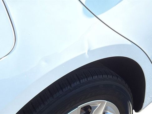 Used 2024 Chevrolet Malibu LT image 18