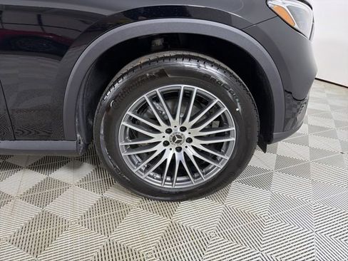New 2026 Mercedes-Benz GLC 300 4MATIC image 9