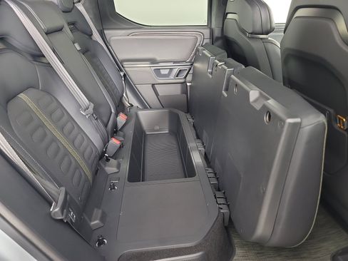 Used 2024 Rivian R1T Adventure AWD/4WD image 24
