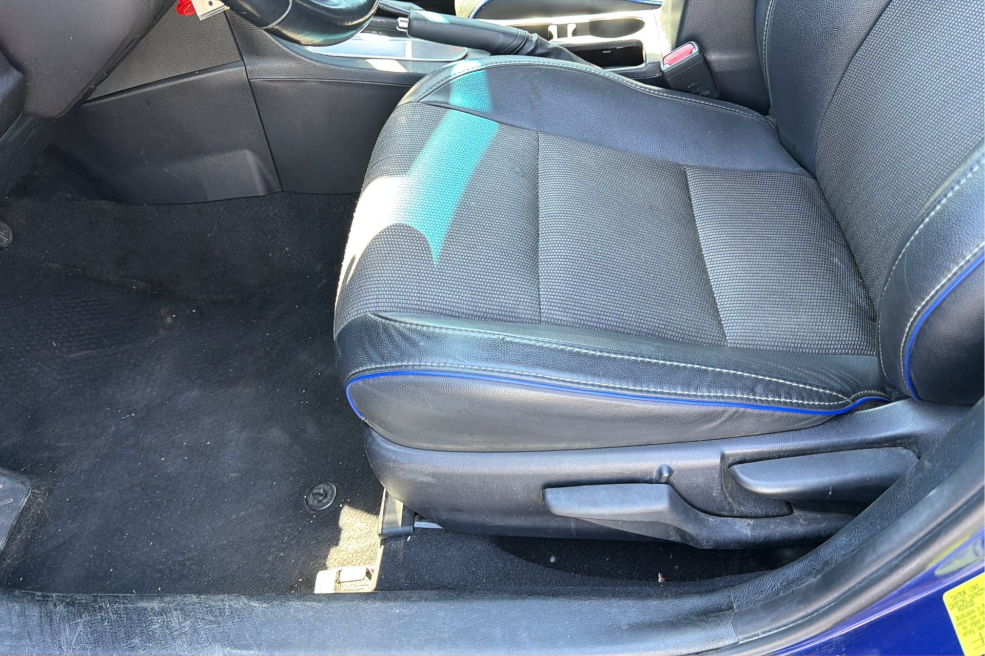 Used 2019 Toyota Corolla SE w/ Protection Package FWD image 20