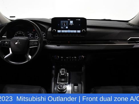 Used 2023 Mitsubishi Outlander SE AWD/4WD image 7