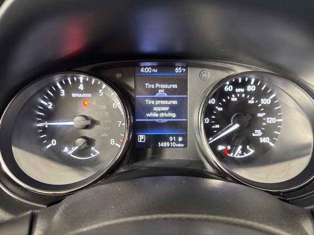 Used 2019 Nissan Rogue SV AWD/4WD image 17