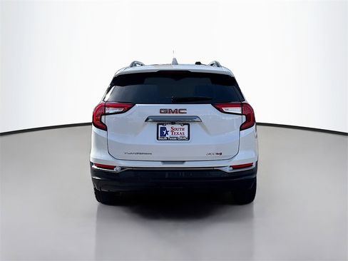 Used 2024 GMC Terrain AT4 w/ Infotainment Package II image 6