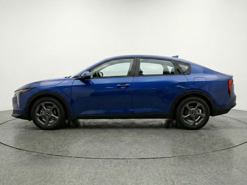 Used 2025 Kia K4 FWD image 5