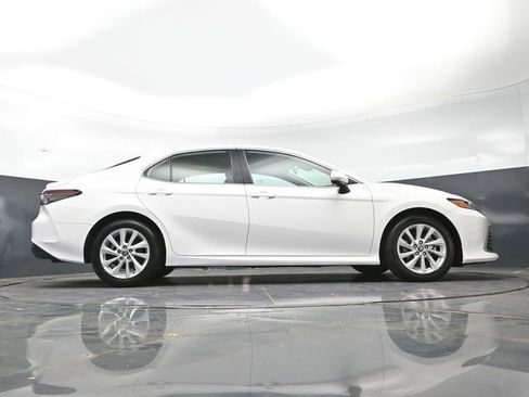Used 2024 Toyota Camry LE FWD image 41
