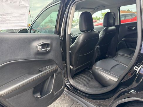 Used 2019 Jeep Compass Limited AWD/4WD image 23