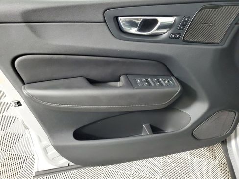 Certified 2023 Volvo XC60 B5 Plus w/ Protection Package Premier image 21