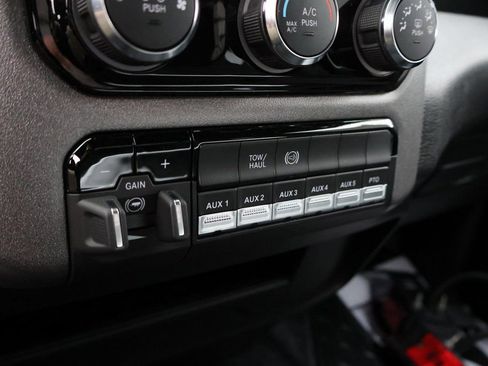 New 2026 RAM 5500 Tradesman AWD/4WD image 33