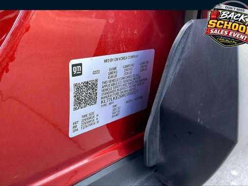 Used 2024 Chevrolet Trax ACTIV w/ Driver Confidence Package FWD image 35